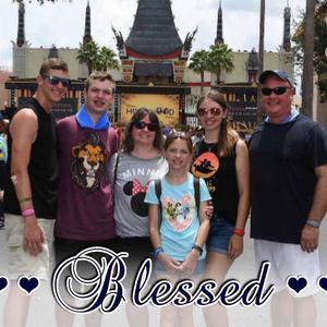 Meet your Posher, Robin